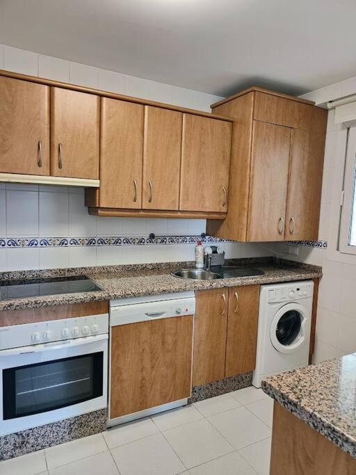 Appartement 66m2 Terrace 16m2 Sea View 200m From The *
